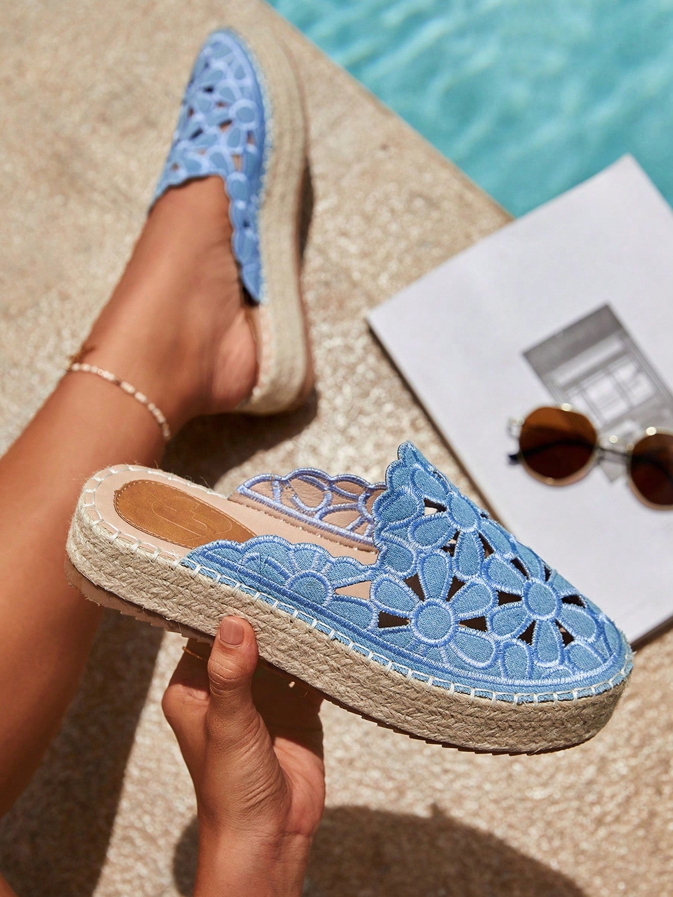 Woman Floral Embroidered Espadrille Flat Vacation Summer Blue Fabric Flat Shoes For Spring And Summer